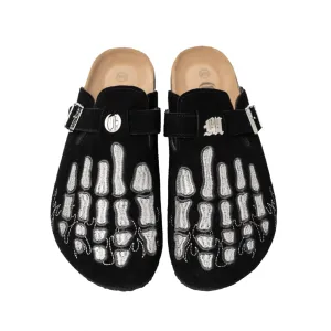 BLACK BONE CLOGS