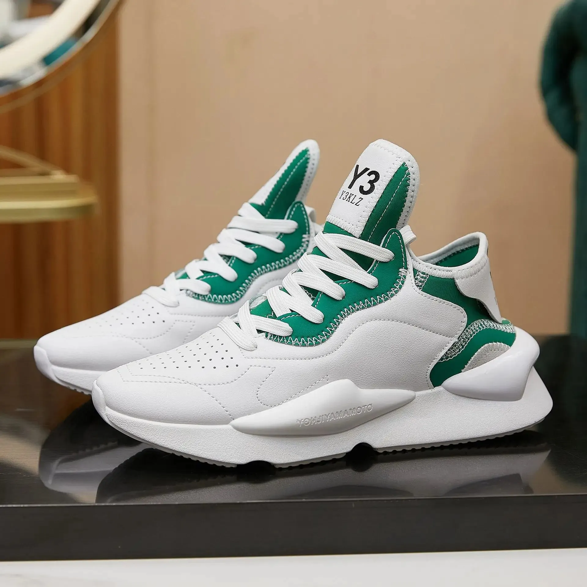 Chaussures luxe chic haute couture Y3 - 2025 / 2025New Sneakers Luxury Brands fashion leisure men and women shoes leather sports running shoes KGDB Y3 lovers Designer shoes NY