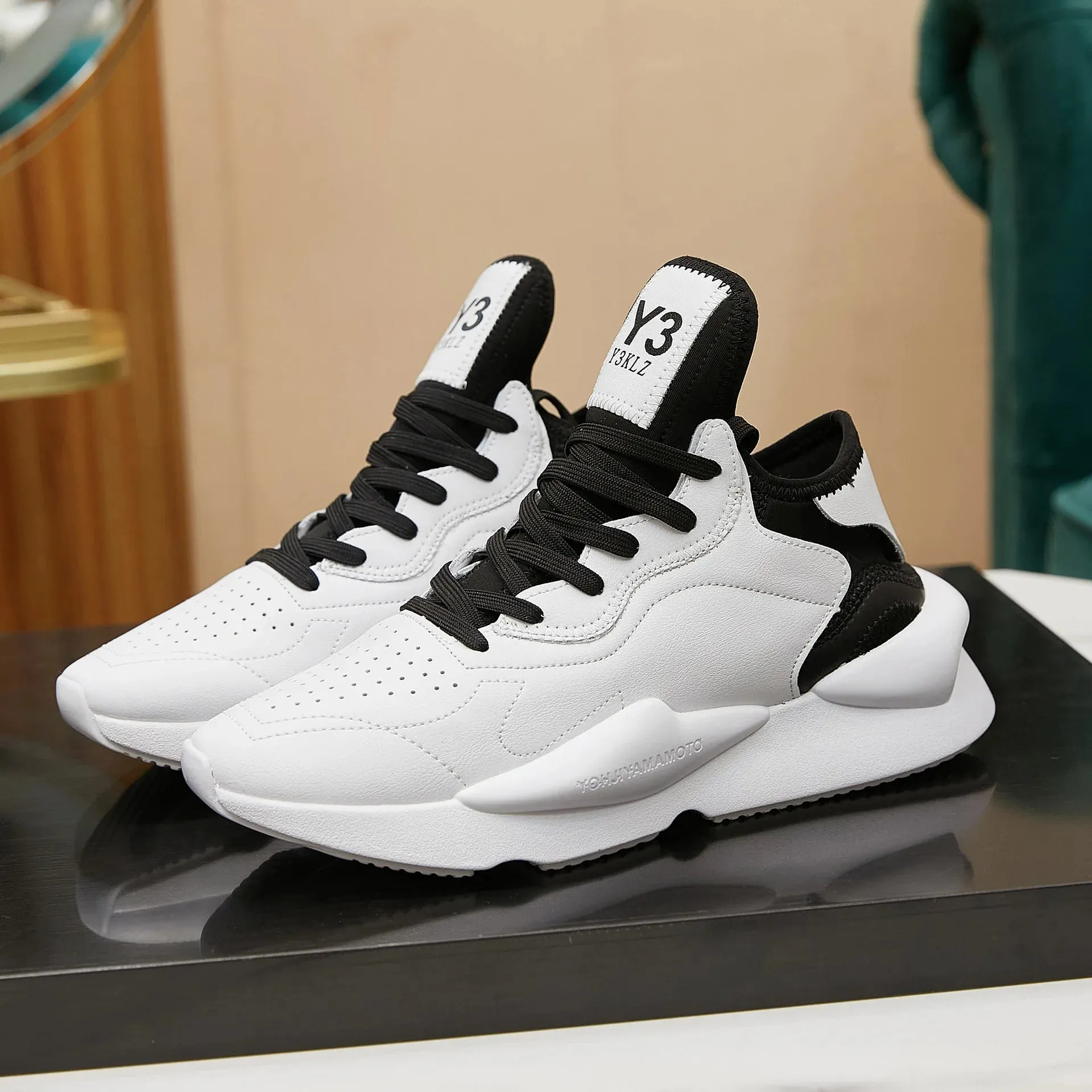 Chaussures luxe chic haute couture Y3 - 2025 / 2025New Sneakers Luxury Brands fashion leisure men and women shoes leather sports running shoes KGDB Y3 lovers Designer shoes NY