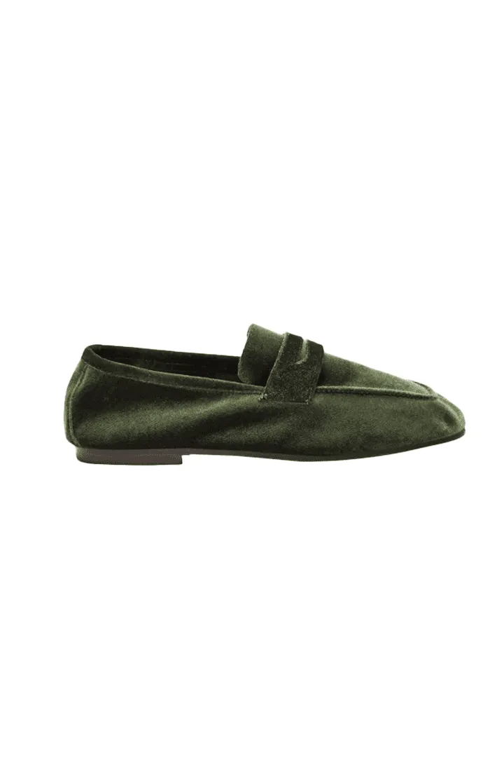 Classic Velvet Loafer