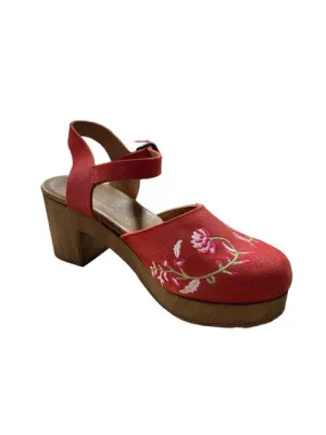 Eric Michael Clogs Size 7/7.5