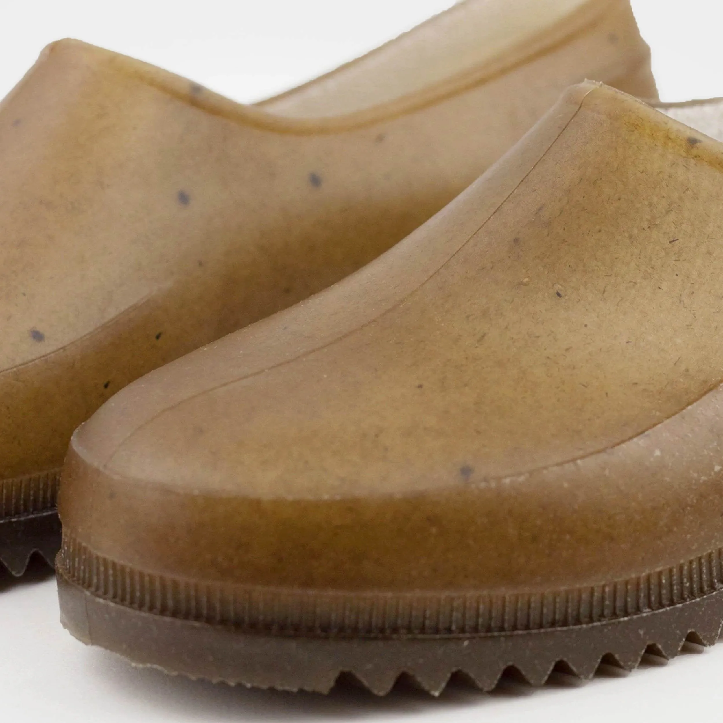 French Recycled Hemp Garden Clogs in Sepia