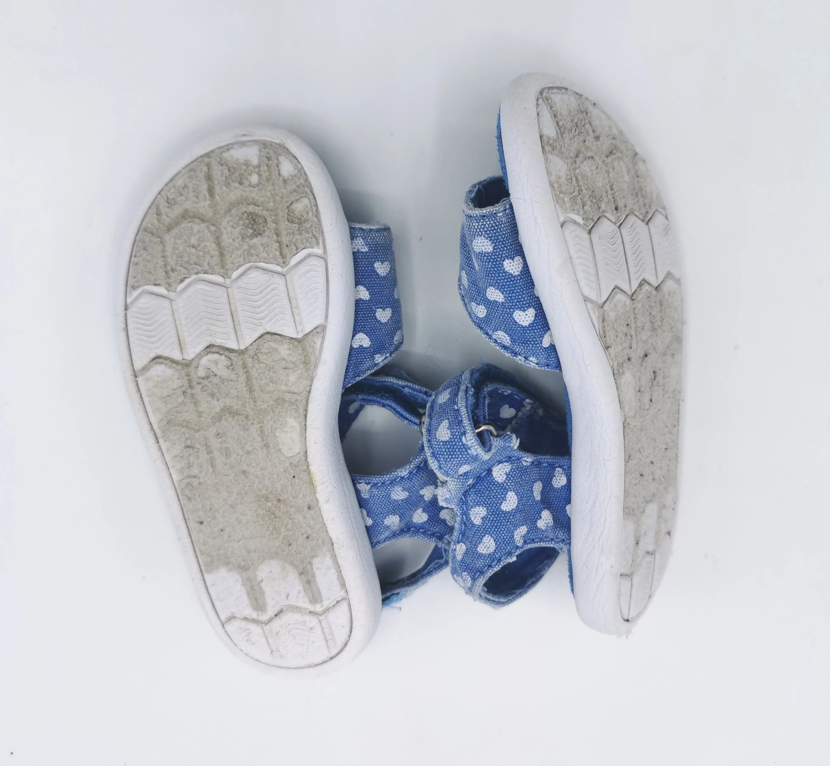 GIRL SIZE 6T - TOMS, Velcro Sandals EUC B59