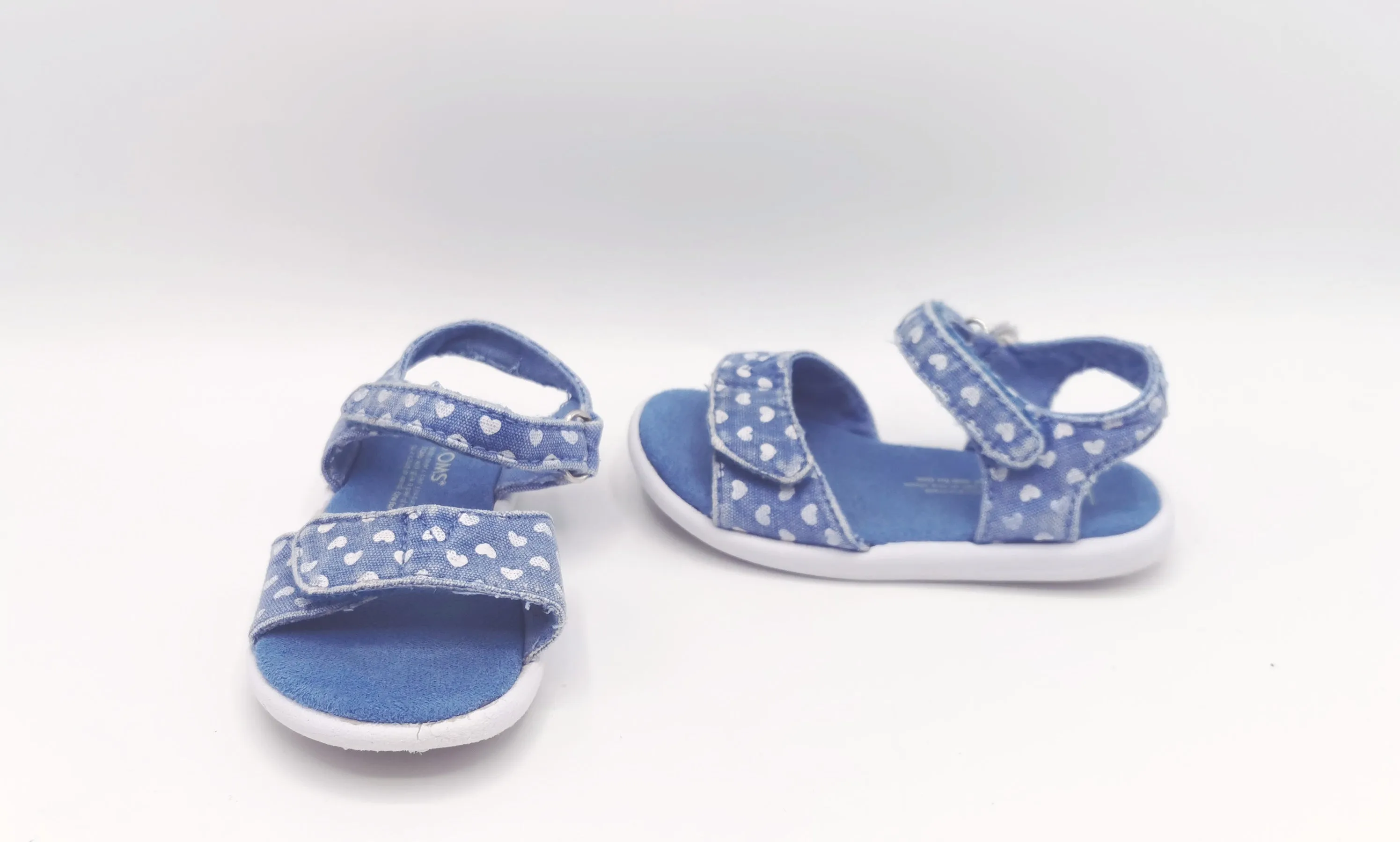 GIRL SIZE 6T - TOMS, Velcro Sandals EUC B59