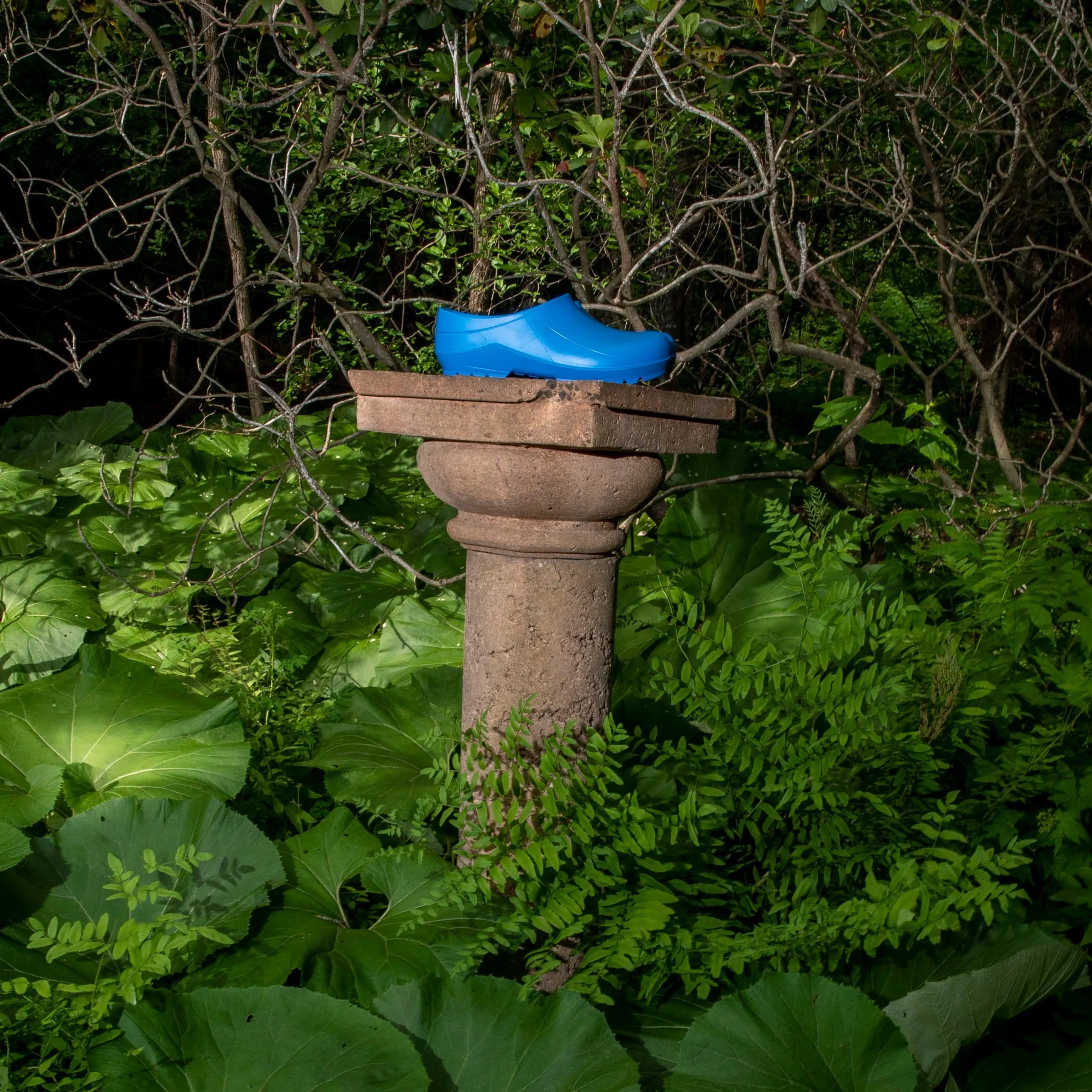 Italian Garden Clogs in Bluebird