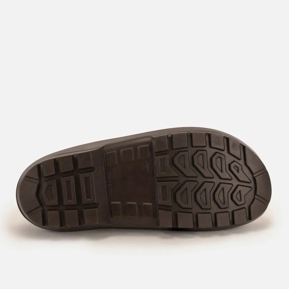 Italian Garden Clogs in Brown