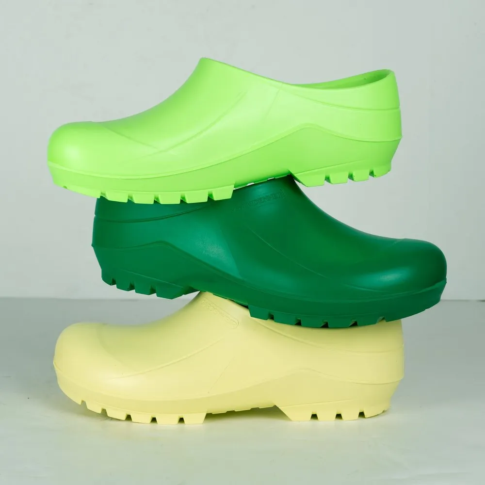 Italian Garden Clogs in Butter