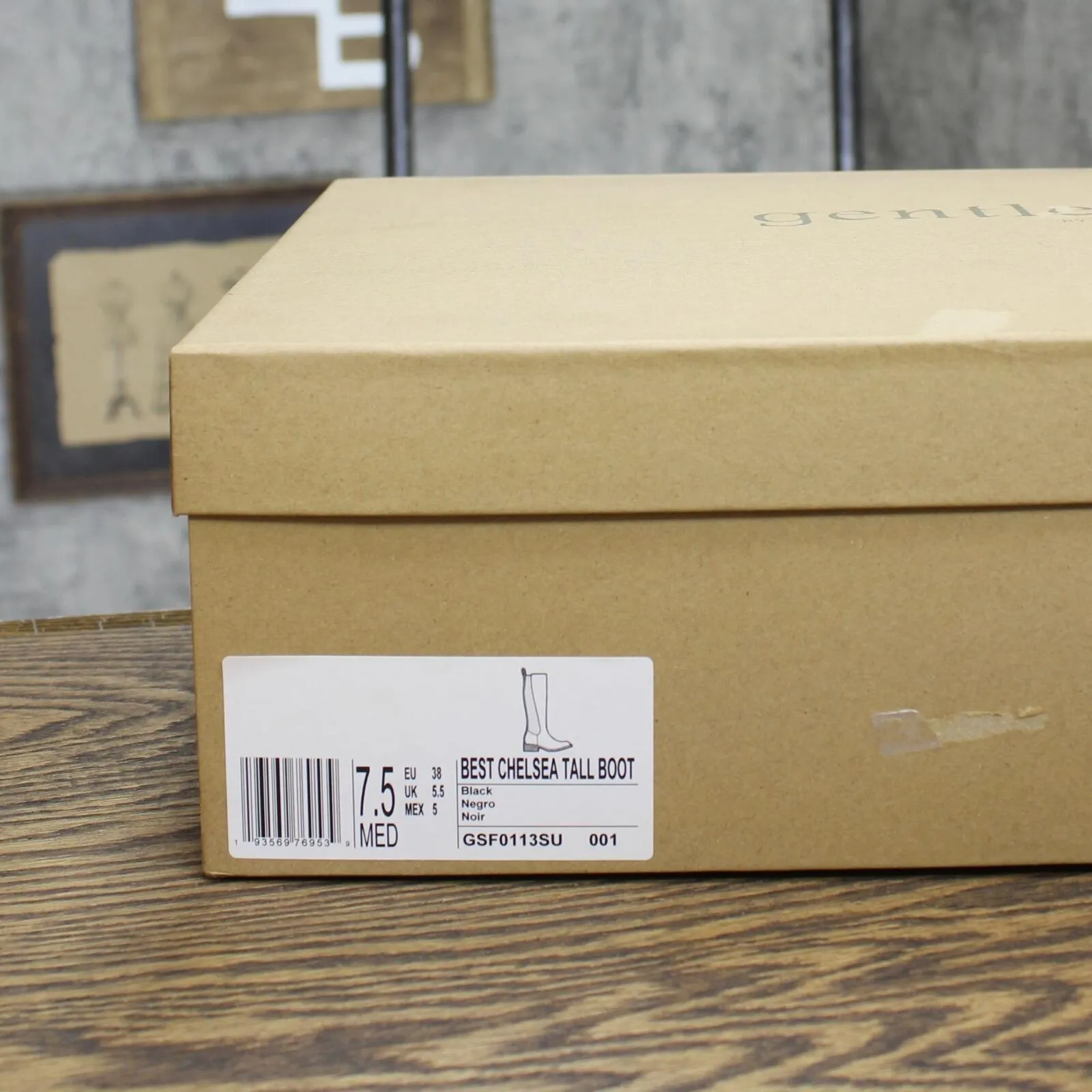 Kenneth Cole Wind Stretch Fashion Riding Boots with Stretch Back Black 7.5M