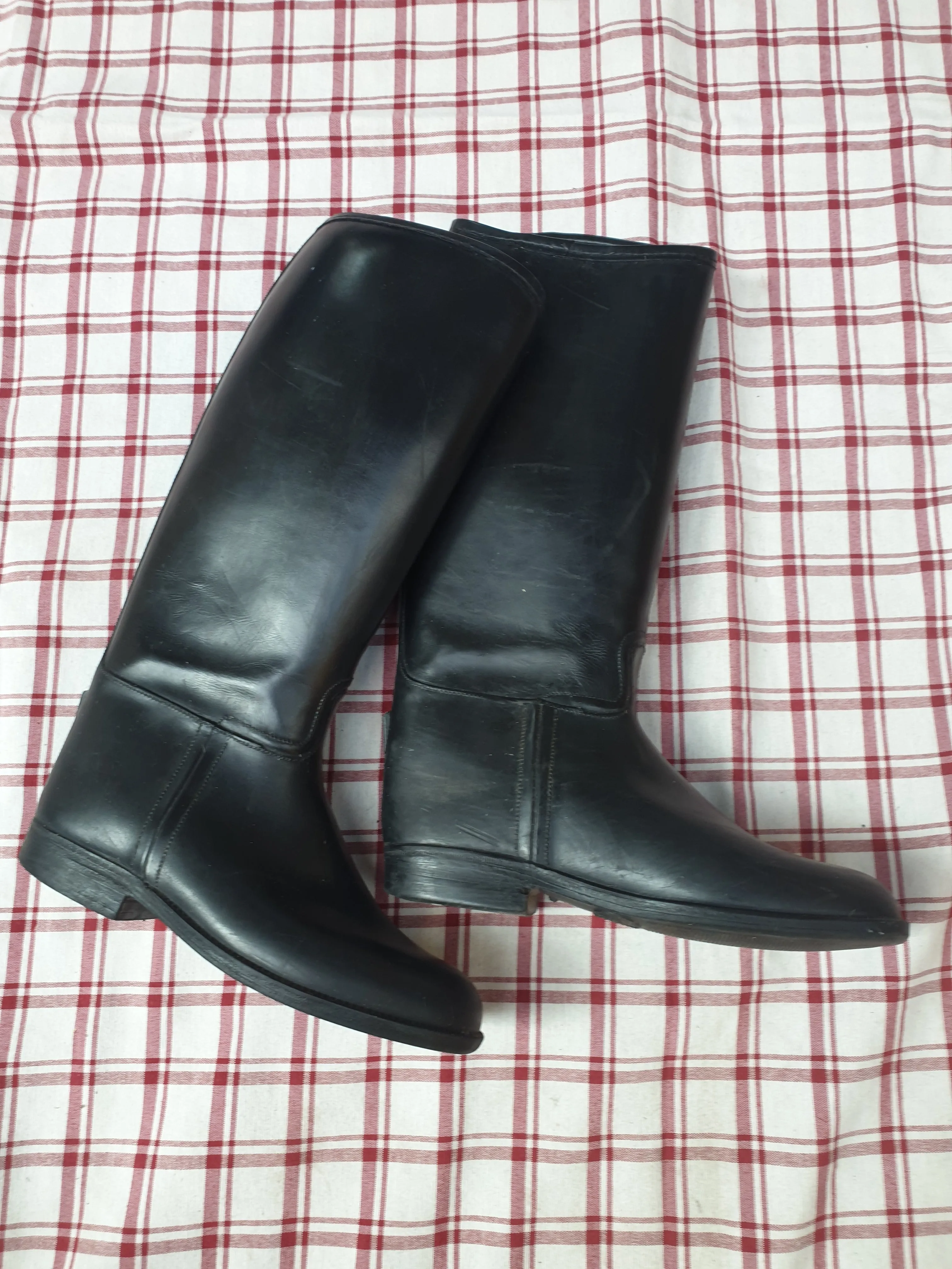 Long rubber riding boots, black, used, kids size 13