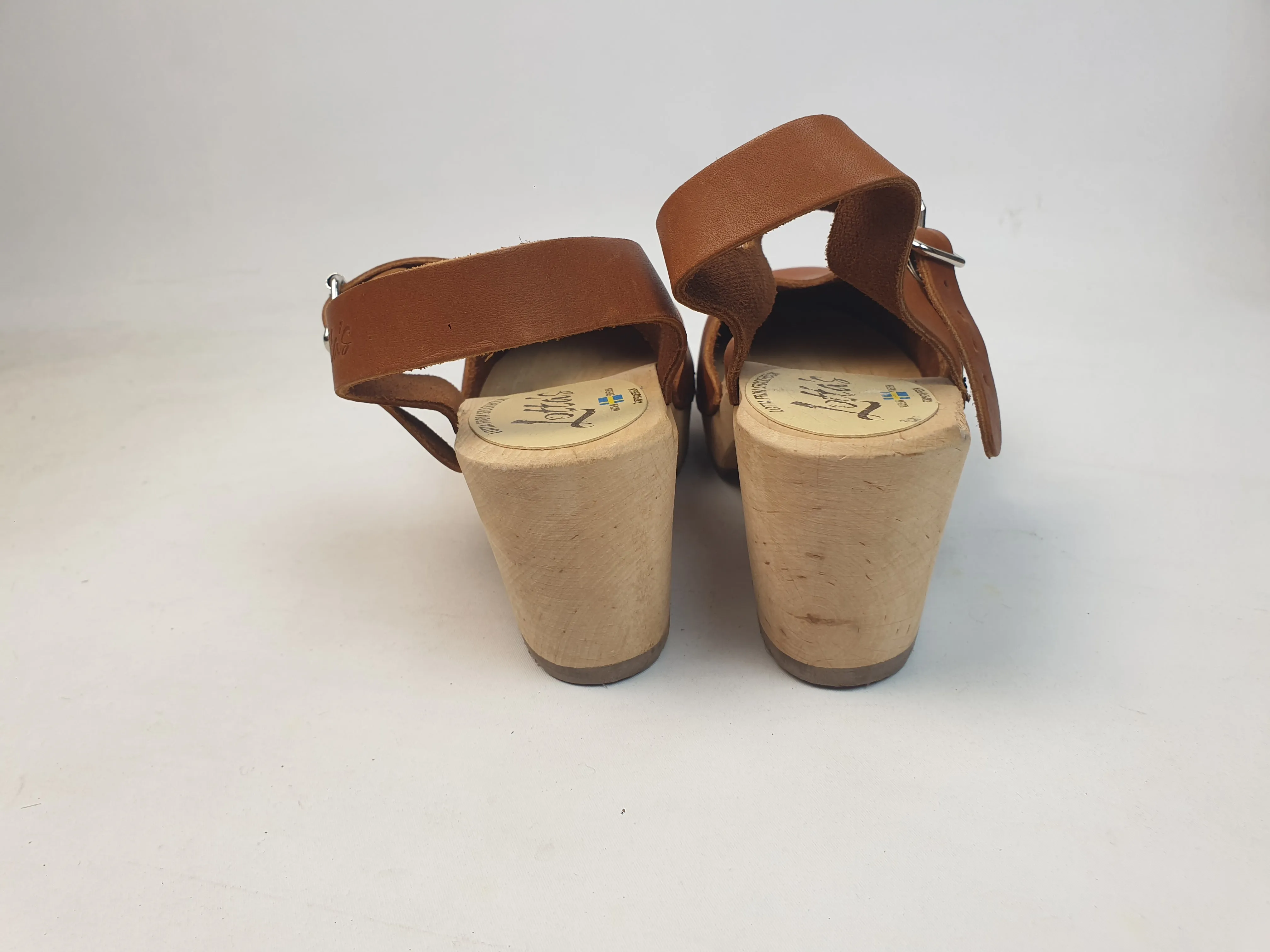 Lotta from Stockholm "Highwood" brown clogs size 41