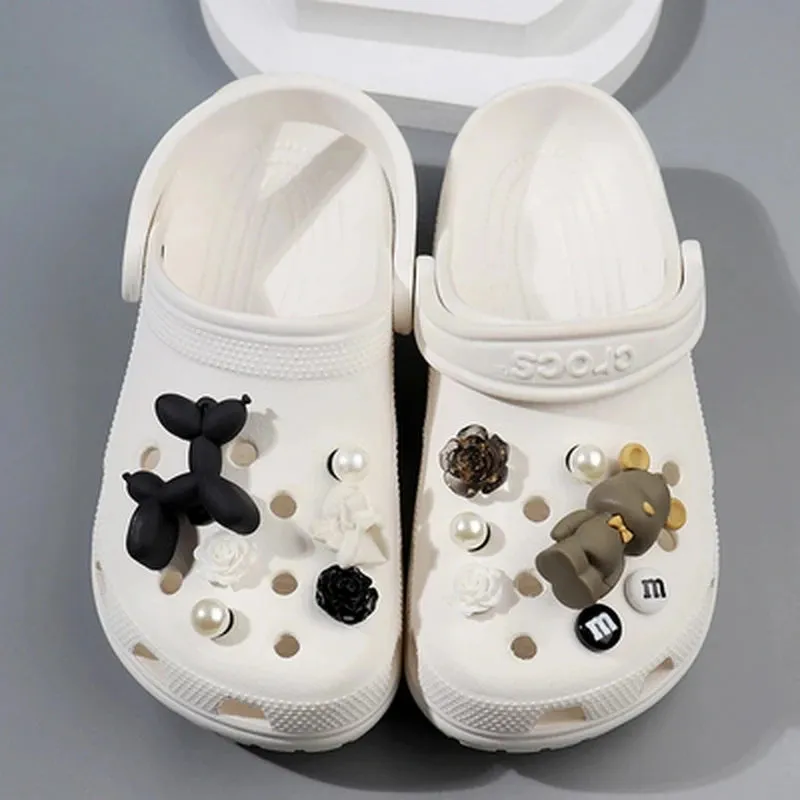 Luxury DIY Croc Charms Fashion Quality Women Shoes Charms Designer for Crocs Golden Chain Clogs Shoe Buckle All-match Kids Gift
