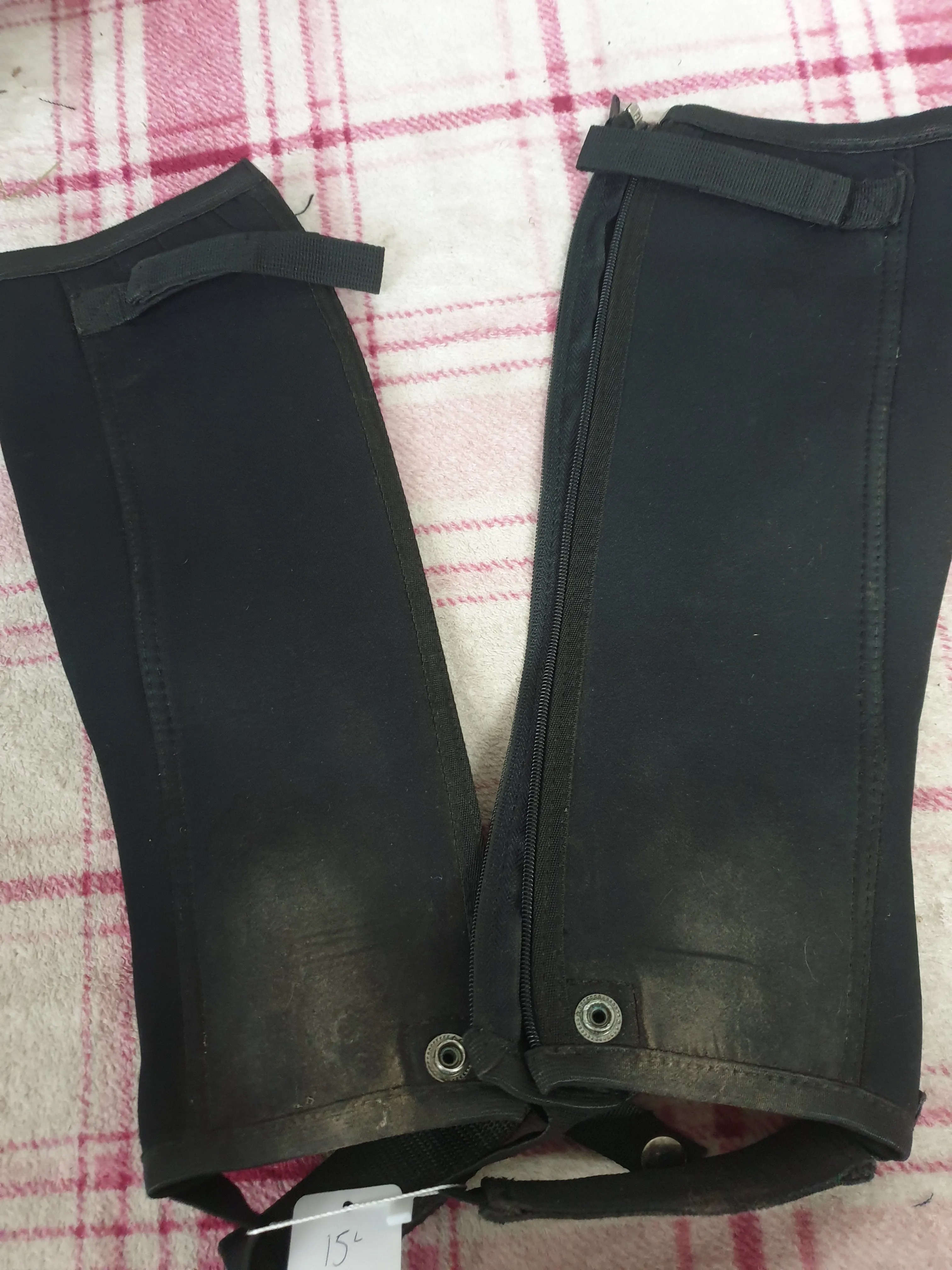 Muck boot Co black chaps size small