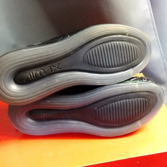 Nike Air Max 720 GS  Running Trainers Sneakers Size 5.5Y