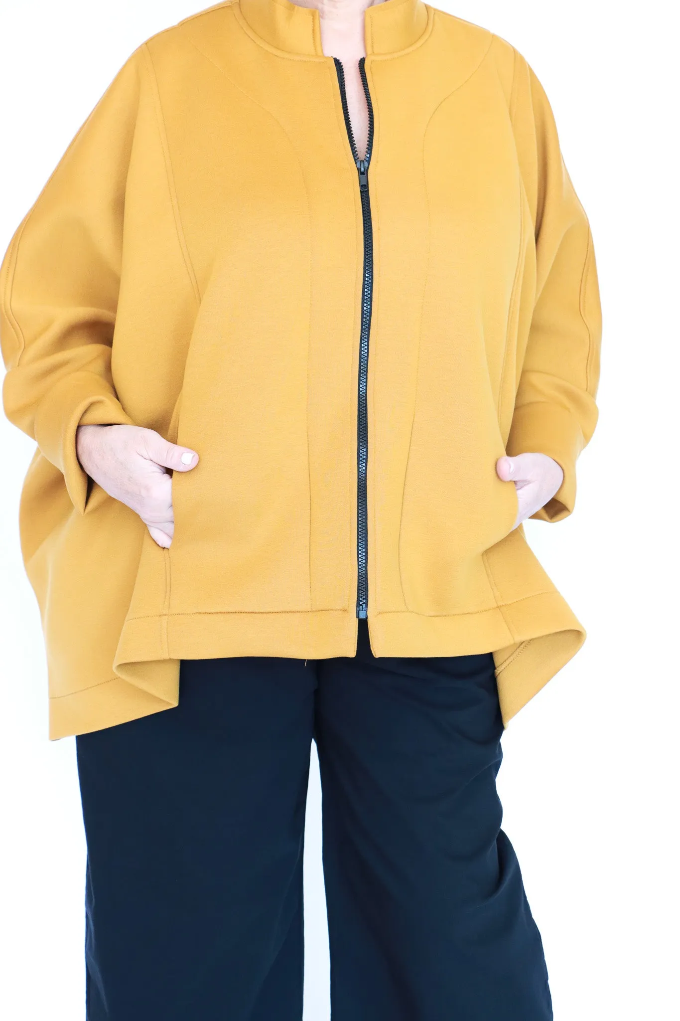 NRK Navo Jacket (2 Colors)