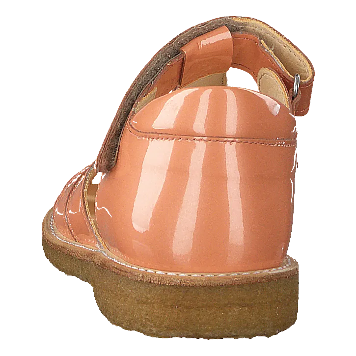 Sandal With Heart Detail And V Peach