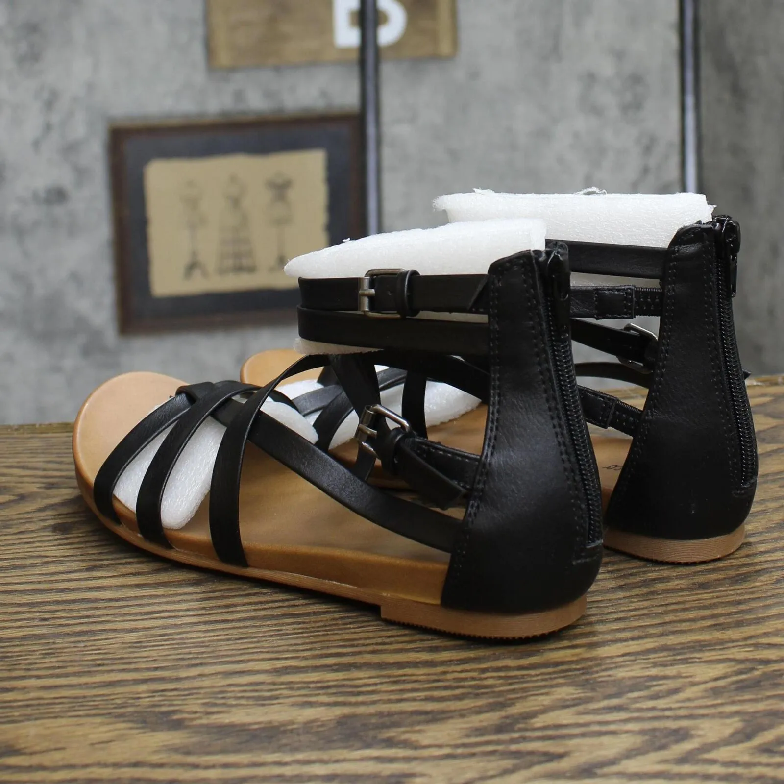 Style & Co Womens Criss Cross Straps Chelsea Gladiator Flat Sandals Black 6.5M