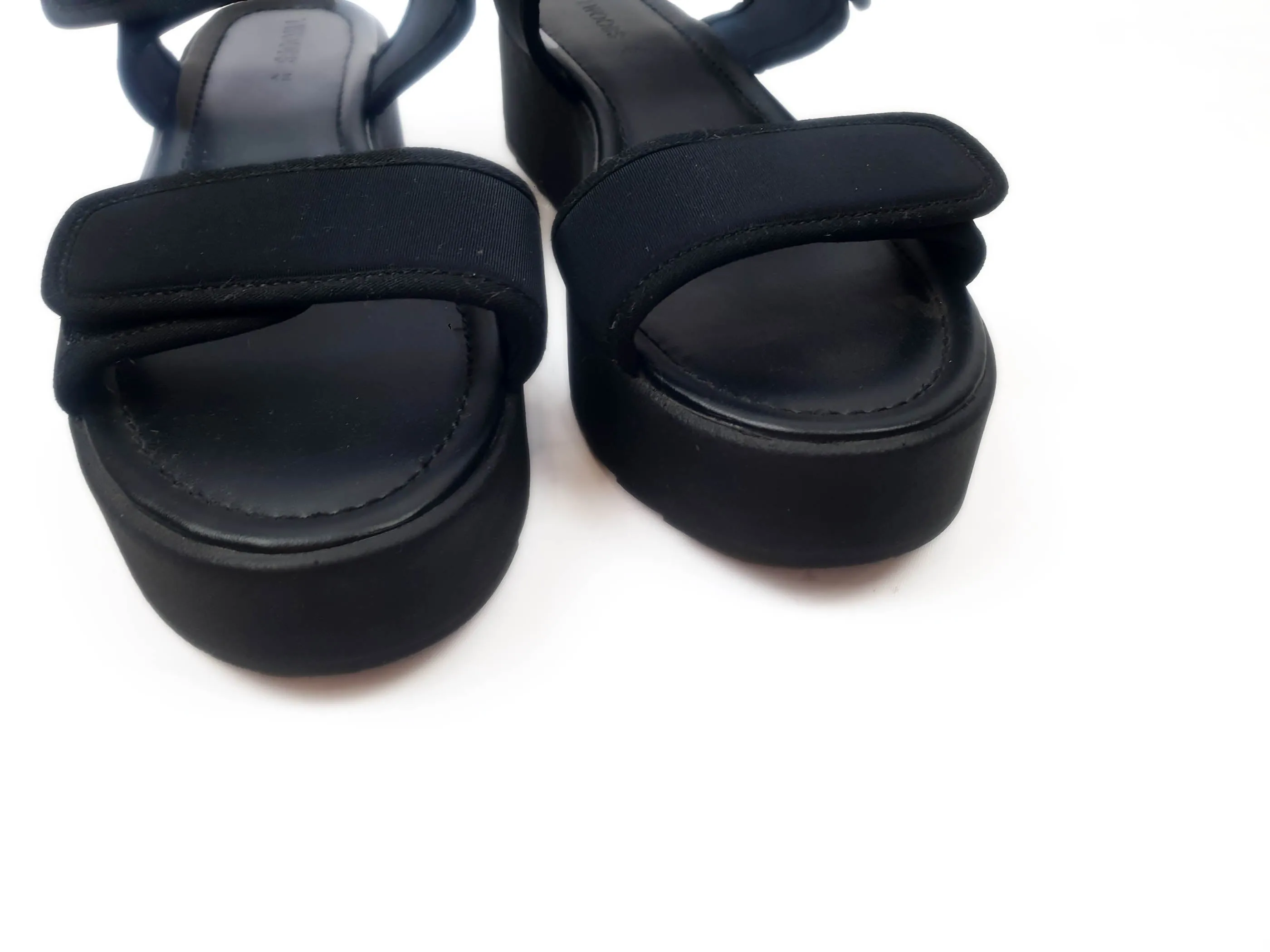 Twoobs black sandals size 42