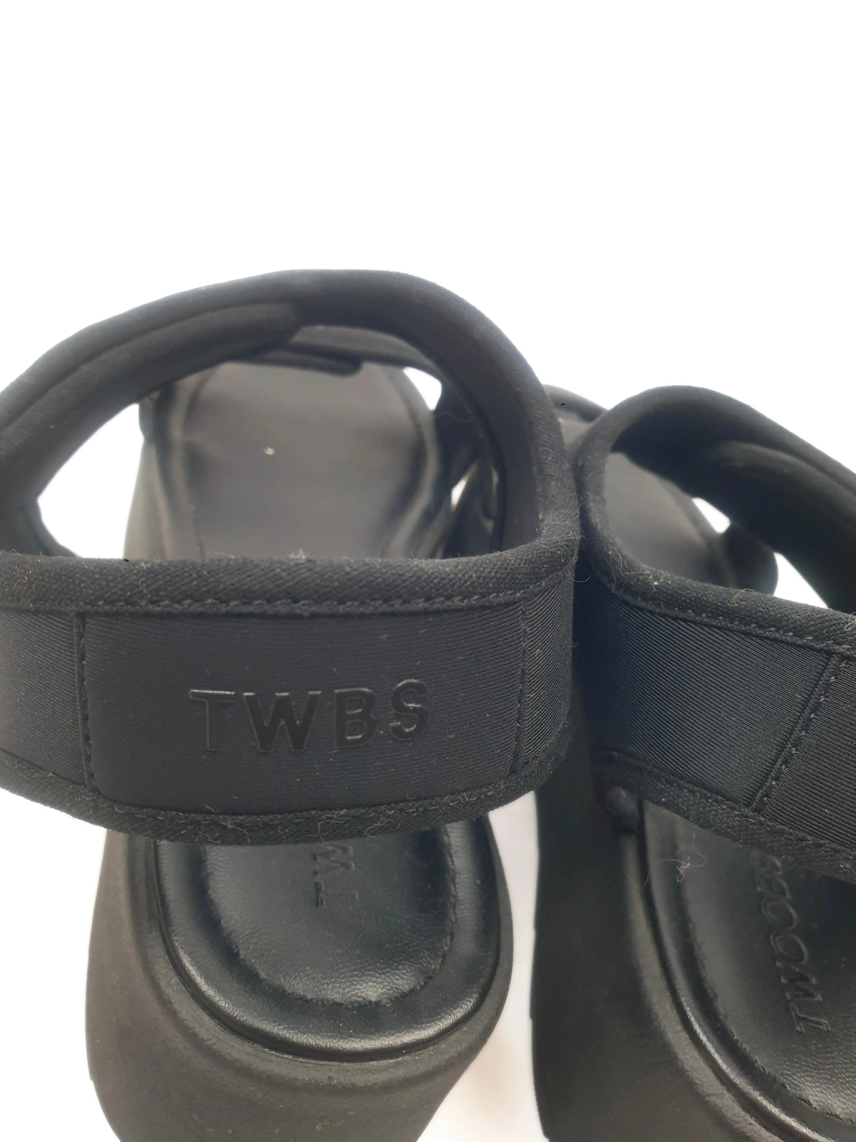 Twoobs black sandals size 42