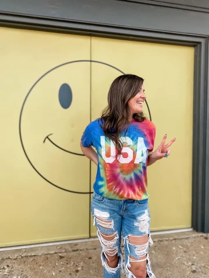 {ULTRA SOFT TIE DYE USA} Multi-Colored Acid Wash Crew Neck Tee