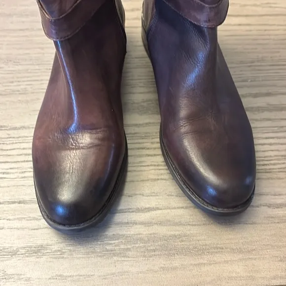 Vince Camuto Brown Vince PIPPER(BOX)  Riding boots women’s Size 11